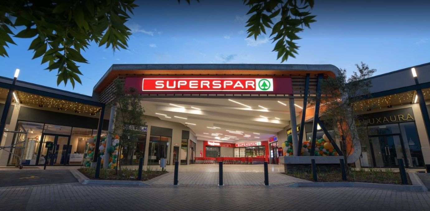 Superspar Polofields & Tops